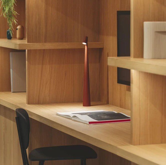 LuminaVista Portable table lamp