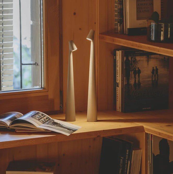 LuminaVista Portable table lamp
