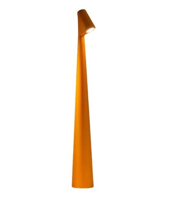LuminaVista Portable table lamp