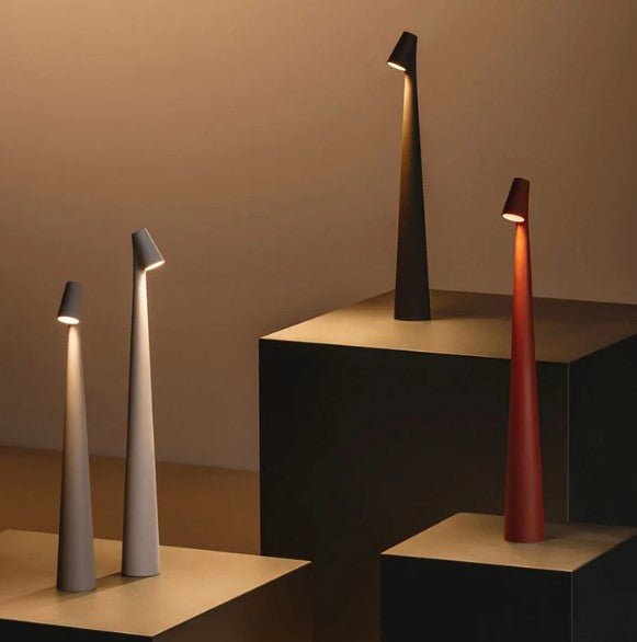 LuminaVista Portable table lamp