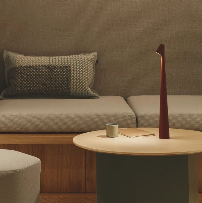 LuminaVista Portable table lamp